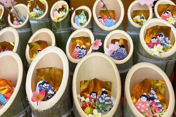 上巳の節句祭のようす