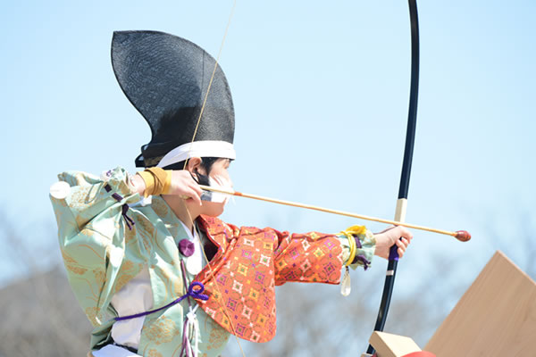 子ども流鏑馬礼法講習会のようす